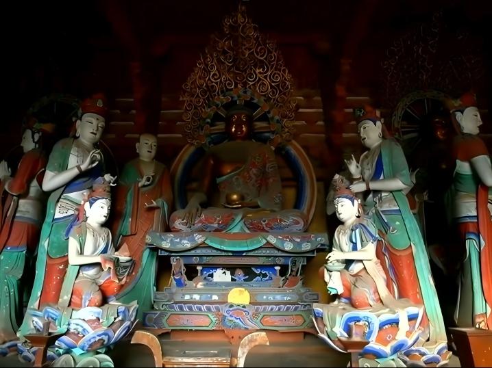 五台山佛光寺东大殿唐代彩塑